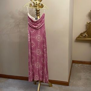 Strapless maxi pink dress